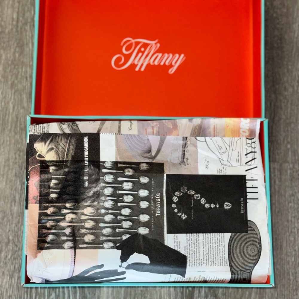 Tiffany Blue Gift Box